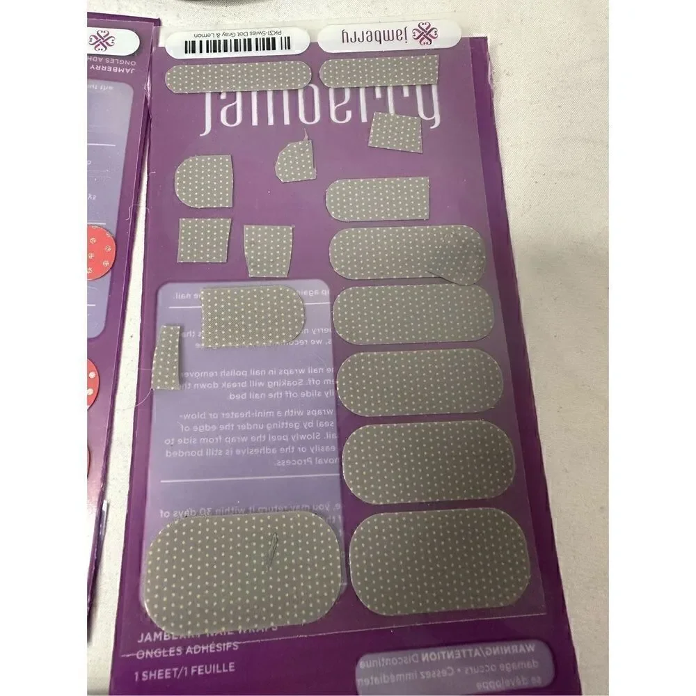 Jamberry Nail Dryer PLUS Jamberry Nail Wraps!